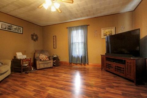 411 W Monroe St, Philo, IL 61864 photo 12