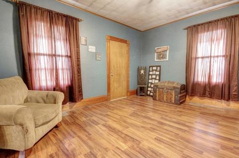 411 W Monroe St, Philo, IL 61864 photo 8