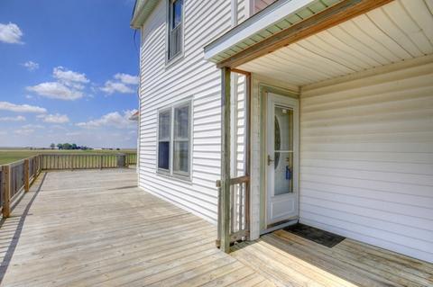 411 W Monroe St, Philo, IL 61864 photo 5