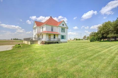 411 W Monroe St, Philo, IL 61864 photo 6
