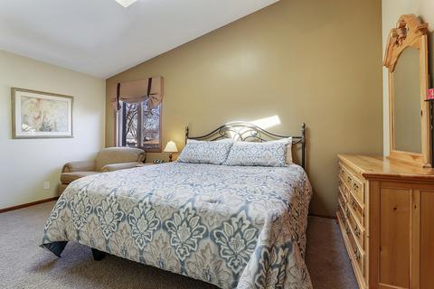 352 Miller St, Beecher, IL 60401 photo 6