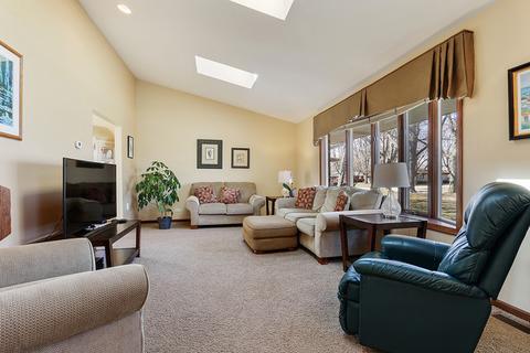 352 Miller St, Beecher, IL 60401 photo 2