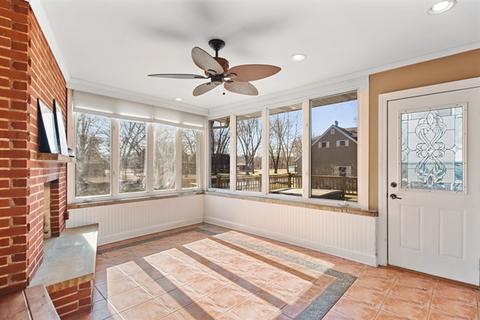 1121 W Circle Ct, Mchenry, IL 60051 photo 5
