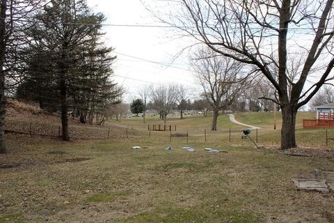 705 Keith Dr, Morrison, IL 61270 photo 4