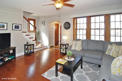 3647 Maple Ave, Berwyn, IL 60402 photo 2