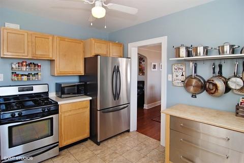 3647 Maple Ave, Berwyn, IL 60402 photo 3