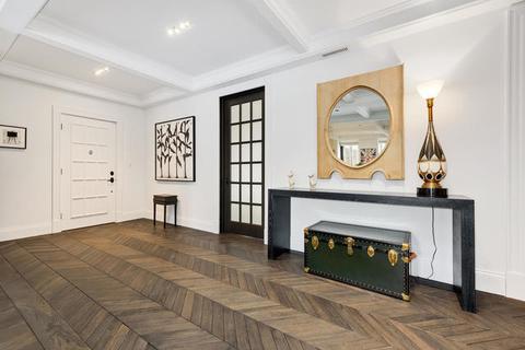 20 E Cedar St #19C, Chicago, IL 60611 photo 2