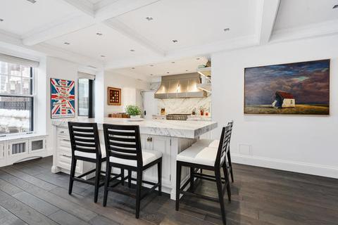 20 E Cedar St #19C, Chicago, IL 60611 photo 6