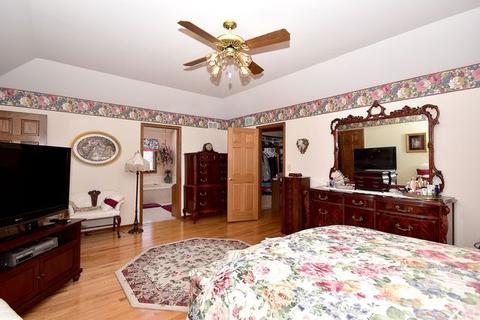 650 E Holly Ct, Addison, IL 60101 photo 26
