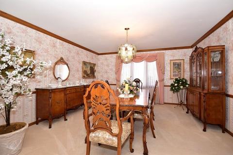 650 E Holly Ct, Addison, IL 60101 photo 12