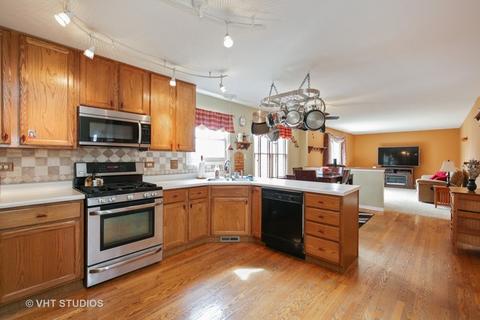 2955 Avalon Dr, Elgin, IL 60124 photo 3