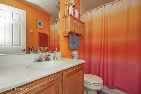 2955 Avalon Dr, Elgin, IL 60124 photo 12