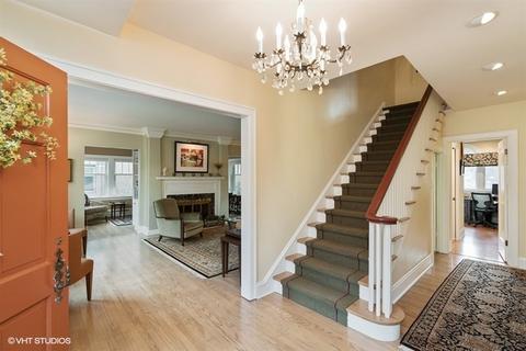 841 Clinton Pl, River Forest, IL 60305 photo 2