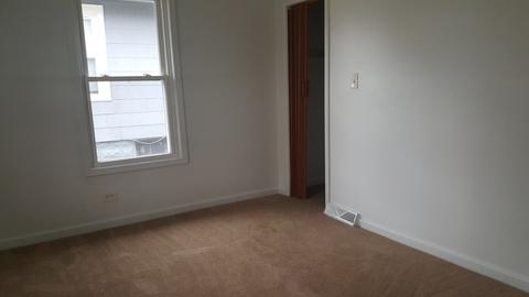 815 Kane St, Aurora, IL 60505 photo 2