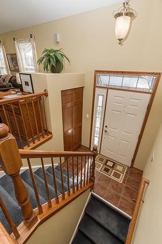 930 Emerald Dr, Pingree Grove, IL 60140 photo 3