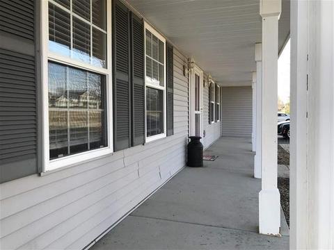 9355 Riverview Trl, Roscoe, IL 61073 photo 2