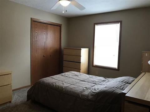 9355 Riverview Trl, Roscoe, IL 61073 photo 14