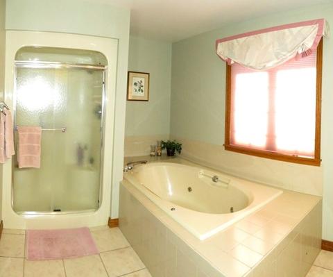 2103 E 39th St, Sterling, IL 61081 photo 17