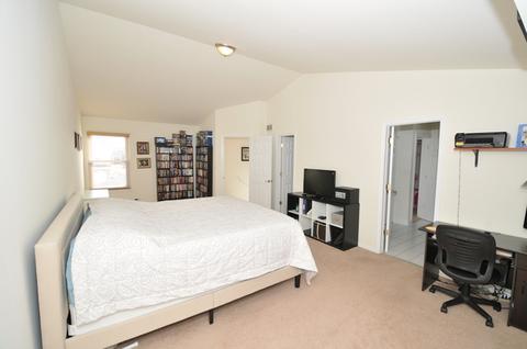 1022 Bentley Ln, Bartlett, IL 60103 photo 16