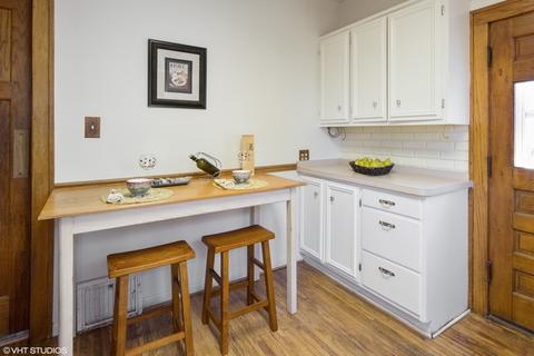 120 W Harrison Ave, Wheaton, IL 60187 photo 5