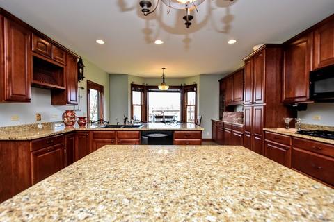 1920 Stone Dr, Mchenry, IL 60051 photo 8