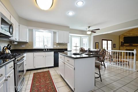 2101 Aspen Dr, Algonquin, IL 60102 photo 5
