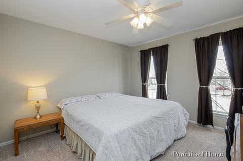 239 Hearthstone Dr, Bartlett, IL 60103 photo 14