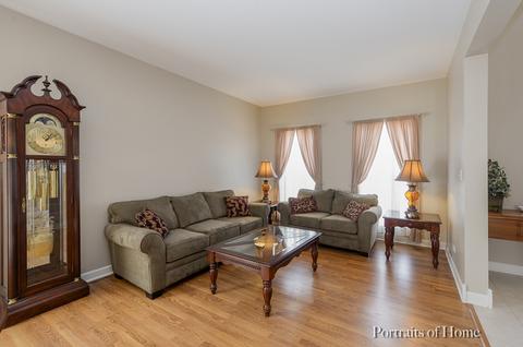 239 Hearthstone Dr, Bartlett, IL 60103 photo 3