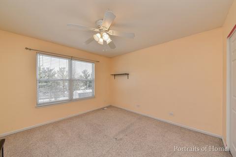 239 Hearthstone Dr, Bartlett, IL 60103 photo 16