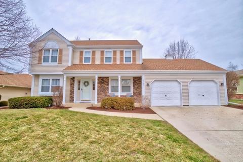 2430 Harbor Ct, Aurora, IL 60504 photo 1