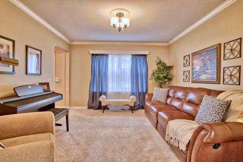 2430 Harbor Ct, Aurora, IL 60504 photo 8