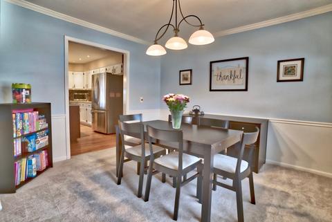 2430 Harbor Ct, Aurora, IL 60504 photo 9