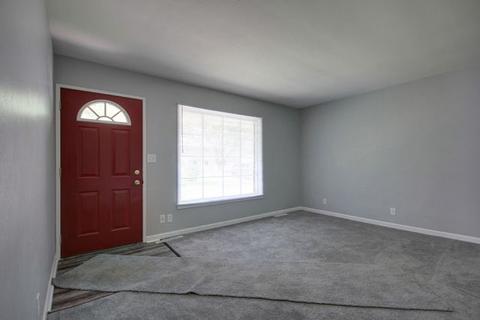 1109 Mimosa Dr, Champaign, IL 61821 photo 5