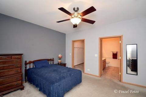 2666 Loren Ct, Algonquin, IL 60102 photo 8