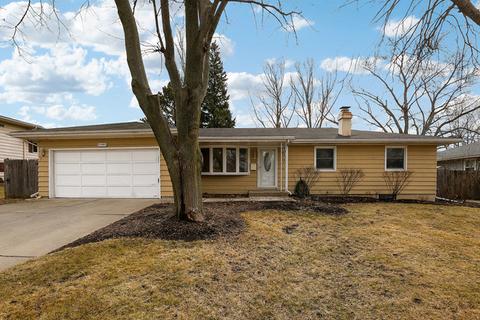 1141 Laurel Dr, Aurora, IL 60506 photo 1