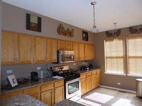 80 N Mill Rd, Addison, IL 60101 photo 12