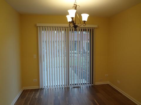1517 Mohawk Trl, Wheeling, IL 60090 photo 4