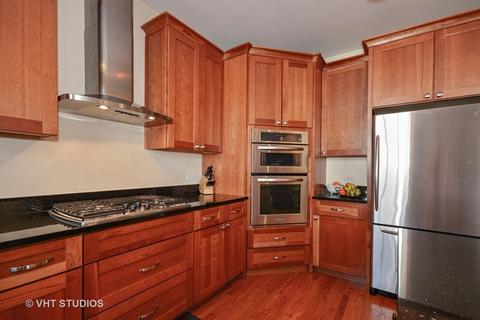 474 Broadmoor Ln, Bartlett, IL 60103 photo 5