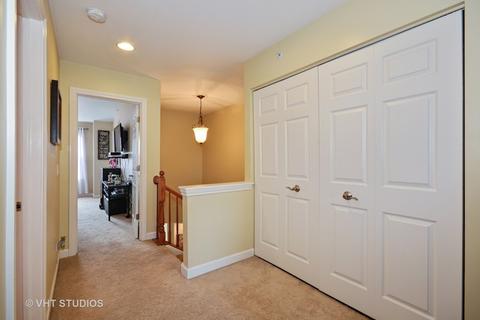 474 Broadmoor Ln, Bartlett, IL 60103 photo 11