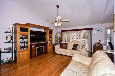 730 W Highgoal Dr S, Wheeling, IL 60090 photo 8
