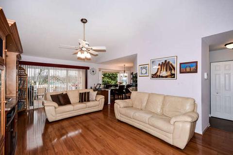 730 W Highgoal Dr S, Wheeling, IL 60090 photo 7