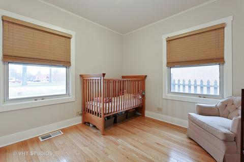 847 Dewey Ave, Evanston, IL 60202 photo 12
