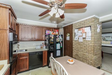4539 Hawthorne Ave, Lyons, IL 60534 photo 13