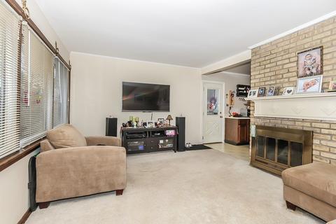 4539 Hawthorne Ave, Lyons, IL 60534 photo 17