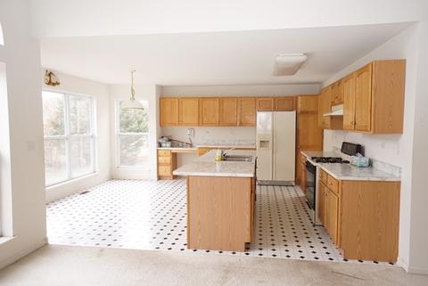2110 Broadsmore Dr, Algonquin, IL 60102 photo 8