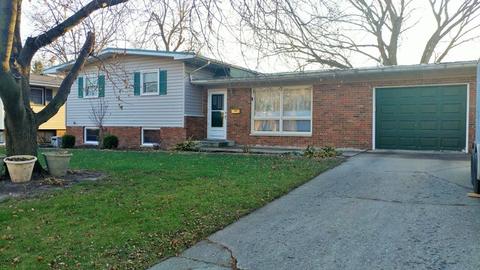 1404 Kenneth Dr, Rantoul, IL 61866 photo 1