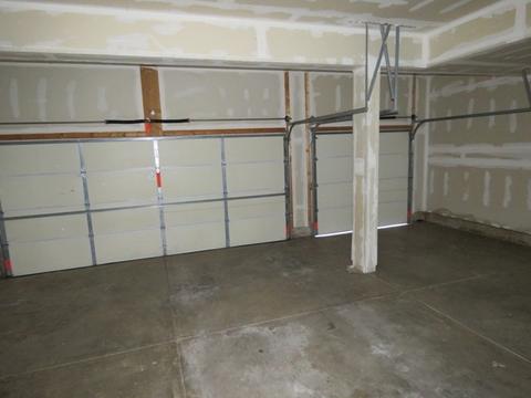 985 Reading Dr, Bartlett, IL 60103 photo 18