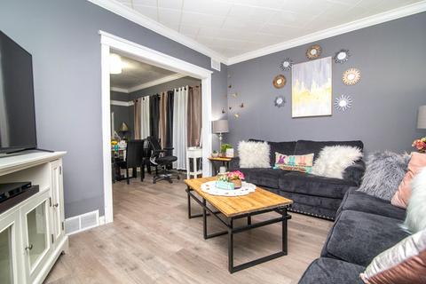 3329 W 65th St, Chicago, IL 60629 photo 12