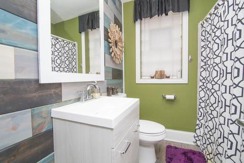 3329 W 65th St, Chicago, IL 60629 photo 8