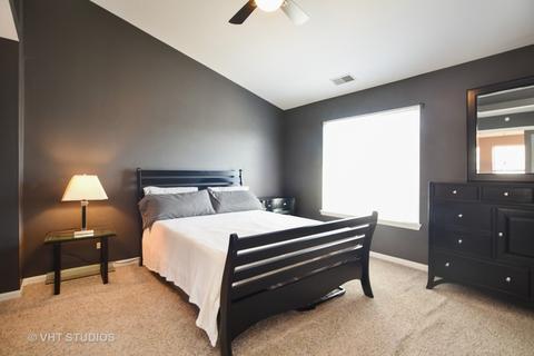 1692 Sienna Ct, Wheeling, IL 60090 photo 7
